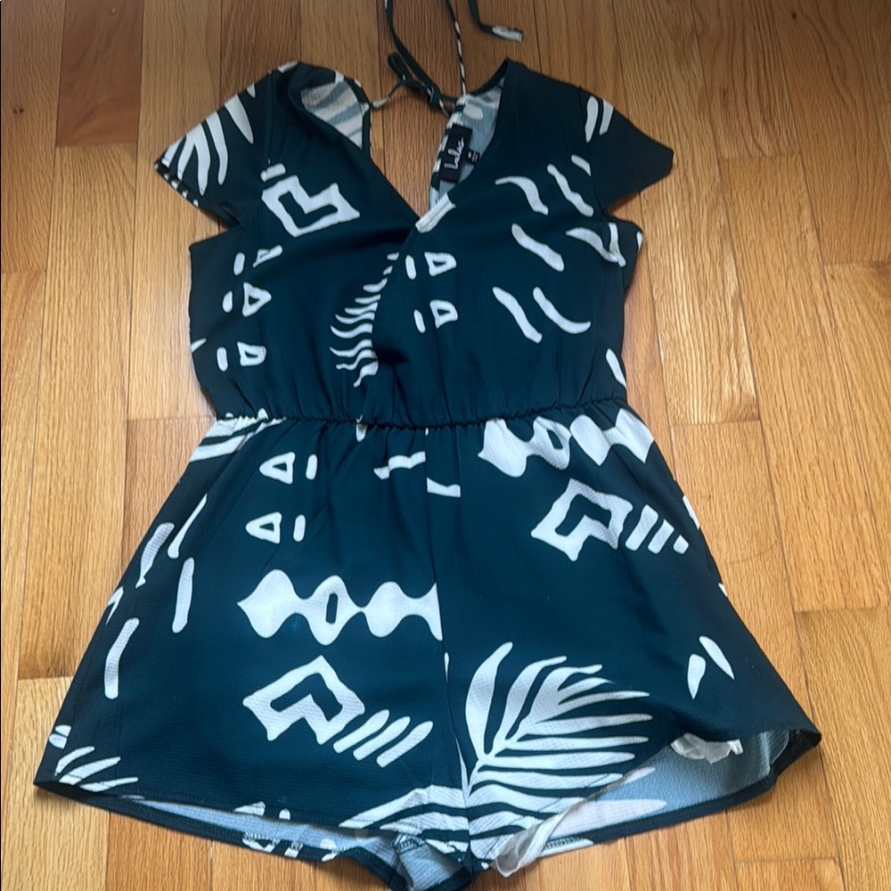 Women’s Dark Green and White Patterned Romper